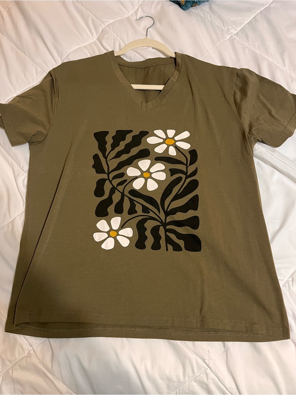 Olive Green Floral Graphic V-Neck Short Sleeve Tee